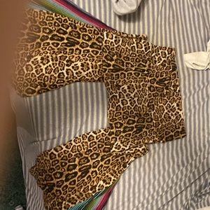 Cheetah print flare leggings